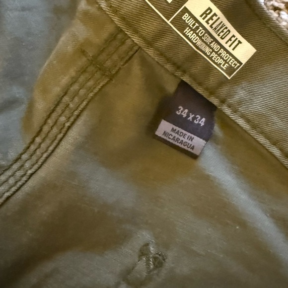 Carhartt Men's Dark Olive Cargo Pants - Picture 3 of 3